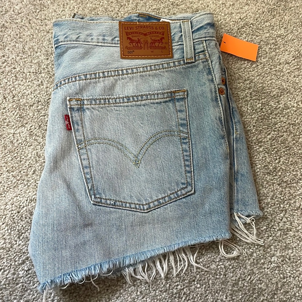Levi shorts